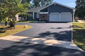 Best Custom Driveway Design  in Newnan, GA